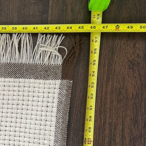 FARIBO Brown and Cream Plaid Throw Blanket EUC - Picture 4 of 5